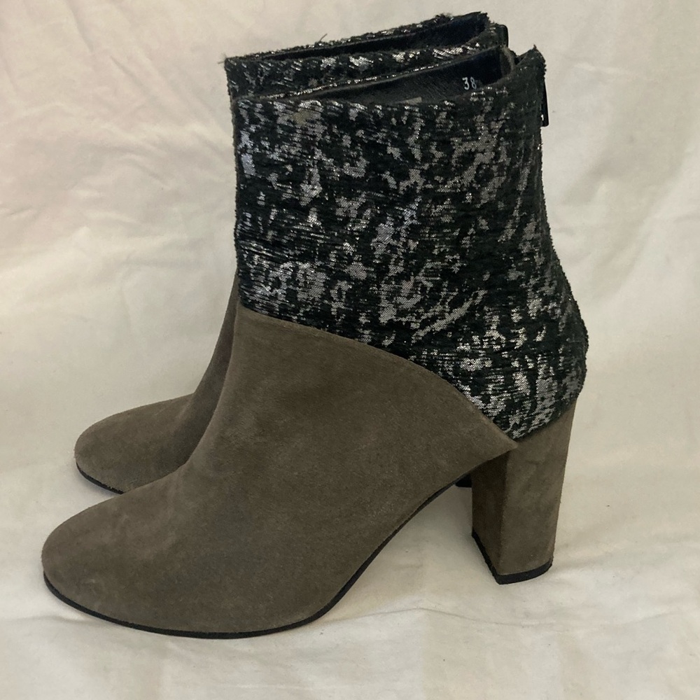 4-30 Cubanas Womens Suede Gray  Boots Booties 7 Mixed media
